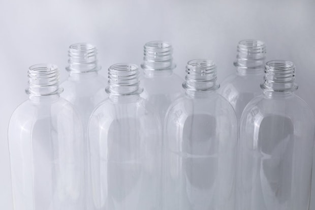 飲料用ペットボトルが“凶器”に…後遺症も 絶対にやってはいけない“危険な使い方”とは