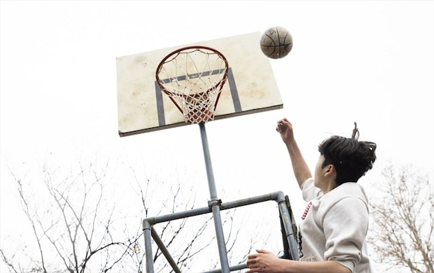 「スポーツ」人気ランキング　3位「バスケットボール」2位「ドッジボール」…1位は野球orサッカー？