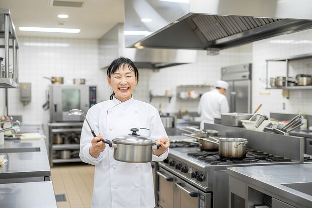 【衝撃】直径“15センチ”ぎょうざ　学校給食で誕生した「津ぎょうざ」　全国区になったワケ