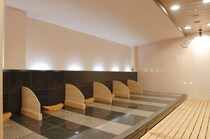 【要注意】あなたは大丈夫？　スーパー銭湯スタッフが教える「岩盤浴」での“NG行為”に「確かにこんなやつばっか」