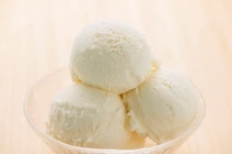 「風邪でのどが痛む時はアイスクリームを食べるとよい」投稿が話題に、栄養士に聞く