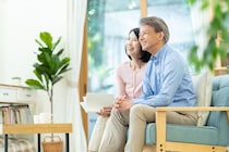 【納得すぎ】40代以上に人気の「お金のかからない趣味」ランキング　8400人超が選んだ1位は？