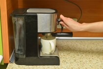 「コーヒー好きだけど使わなくなった」との声も…コーヒーメーカーの購入に向く人、向かない人は？