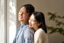 「男が家を引っ張る」は時代遅れ？　「年下男性」と結婚する女性が増えている“納得の理由”