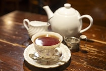 【疑問】緑茶＆紅茶が「インフルエンザ予防に効果的」は本当？　医師の“見解”は？