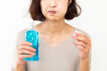 【間違いやすい】「洗口液」「液体歯磨き」の違いは？　アース製薬に聞く正しい使い方＆商品選びのコツ