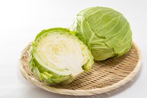 【まじか！】食物繊維が豊富な「キャベツ」食べ過ぎるとかえって便秘に？
