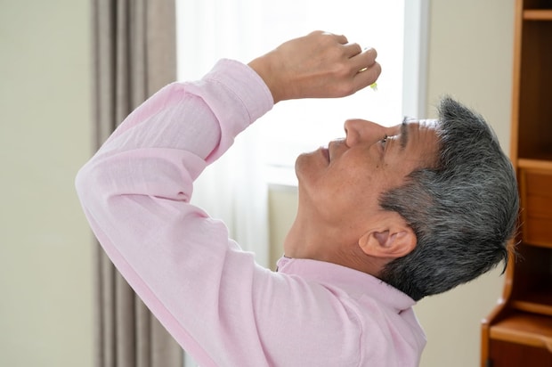 ぜんそく悪化？　失明原因1位「緑内障」の点眼薬に潜む副作用とは　悪影響を防ぐ“正しいさし方”を眼科医解説
