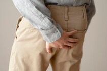 「痔」が悪化する人の“共通点”とは？　放置すると起きる“まさかのトラブル”を専門医が解説