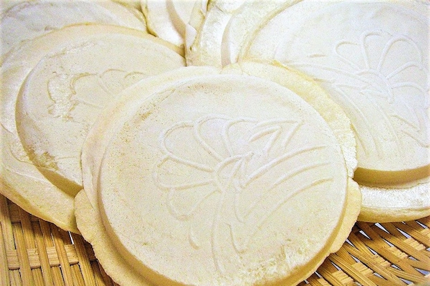 給食で出てたなら青森県民！？実は「せんべい汁」と呼ばれたのは平成から！200年の歴史を持つご当地グルメが奥深い