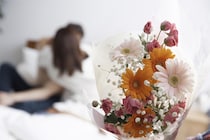 《レスじゃない》既婚男女→子どもが生まれてからの“頻度”は？　「月1回以上している」夫婦に聞く