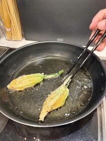 【実際の画像】わぁ…めっちゃすてき！　コチラが食べられる「ズッキーニの花」です！