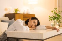 年度末で仕事忙しく疲労ピーク…「ふと涙が出る」は心が限界？　心理カウンセラーが説く簡単リフレッシュ術とは