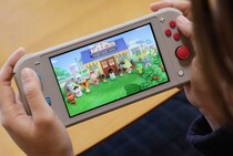 夫とプレステ争奪戦、寝不足出勤…「ゲーム」にハマる大人たち