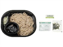 【セブンイレブン】一本釣り鰹だし香る「ざるそば」発売　「冷たい麺」シリーズ5種を発売
