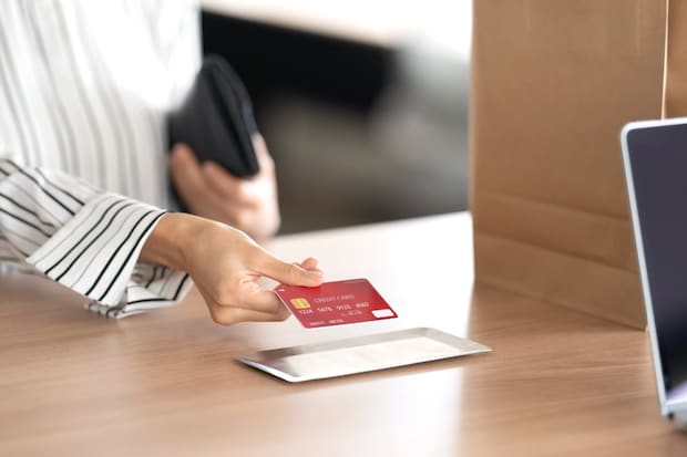 「無駄遣い増えてない?」 キャッシュレス決済は浪費招く? 「お金の感覚」失わないための“節約術”とは