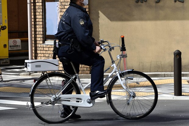 自転車の「青切符」悪用した詐欺事件が相次いで発生　悪質な手口＆対処法とは【警察庁が注意喚起】