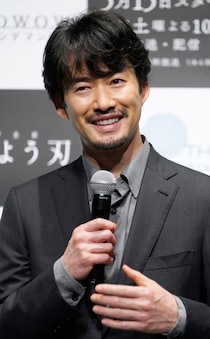 ソース顔でイケメン！　芸能人ランキング　3位「阿部寛」2位「竹野内豊」…1位は？