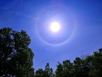 【えっ】「大地震」の前兆現象！？　東日本大震災、熊本地震も…太陽周囲の光の輪「ハロ」とは？