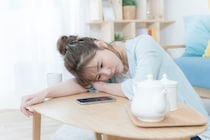 疲れ取れない、口内炎…春の不調、実はビタミン不足が原因？　サプリより効率的な「便利食材」とは【管理栄養士に聞く】