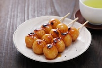 「和菓子」人気ランキング　3位「みたらし団子」2位「わらび餅」…1位は“もちもち＆ジューシー”な和菓子？