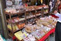 「駄菓子」人気ランキング　2位「蒲焼さん太郎」…1位は？