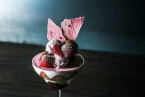 【えっ】お酒を飲んだ後の「シメパフェ」が札幌で拡大中！