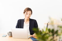 「早く返さなきゃ」メールの即レスは逆効果？　専門家に聞くビジネスマナーの“正解”