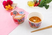 【写真】えっ！　電子レンジ＆プラス食材でアレンジすると…ヤバイ！　おいしそう！　「辛ラーメン ロゼ カップ」をもっと！