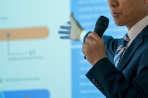 「120秒でパワポ完成」のワナ　エンジニア向けツール「Claude Code」が情報商材に悪用されるワケ