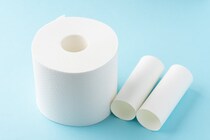 捨てるのはもったいない！　トイレットペーパーの芯を「便利グッズ」に変える“裏技”とは