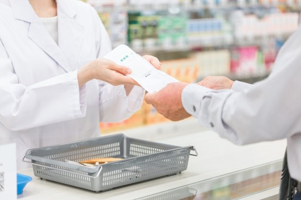 病院近くの「薬局」使うとお得に？　6月に変わる料金体系の仕組みとは【薬剤師が解説】