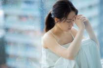 【便利】「えっ…！」　これが「頭痛」に効く“ツボ”です！