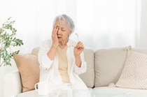 【画像】「えっ…！」　これが「白内障」の人の目です（5枚）
