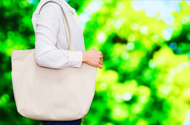 エコバッグ、3人に1人が「全く洗ってない」? 衛生的に使う5つのコツとは