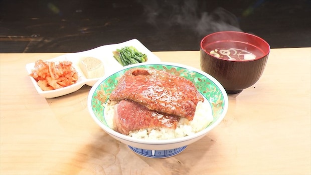 ブランド牛“A5ランク”定食1650円、ステーキ“140グラム”2420円　“破格”の食事処が「オモウマい店」登場