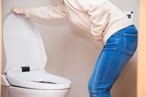 【困った】下痢が続く…単なる食べ過ぎ？　それとも「がん」？　医師が教える受診すべき目安とは