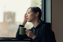梅雨でだるい、体重い…沈みがちな「メンタル」救う“コンビニでも買える食材”とは【管理栄養士に聞く】