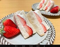 【実際の画像】「えっ…ラクチンすぎる〜！」　これがJA全農直伝「フルーツサンドを切りやすくする方法」です！