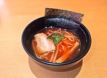 【スシロー】山形の“幻のラーメン店”監修「煮干し香る 鶏醤油ラーメン」発売