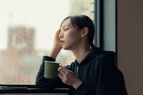 【つらい】梅雨でだるい、体重い…沈みがちな「メンタル」救う“コンビニでも買える食材”とは