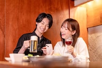 食事デートで“アリ”なチェーン店ランキング　3位「牛角」2位「木曽路」…1位は？　40代～オトナ男女のホンネ