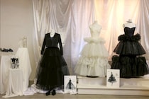 ウエディングドレスのイメージは変わりつつある？　「ソロウエディング」が女性に与えてくれるモノとは