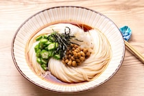 オクラ、納豆入りでも「血糖値」爆上がり！？　そうめん食べる時にやりがちな“味付けの盲点”とは【糖尿病専門医に聞く】