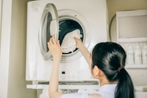 故障リスクも…「乾燥機」に絶対入れてはいけない“意外なNG衣類”とは？