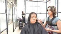 【動画】ぺたんこだったヘア→ふんわり“韓国風”巻き髪スタイルに！　すてきなビフォーアフター！