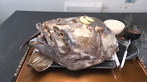魚の“頭”丸ごと定食1480円、お魚定食（サバ）500円　今夜「オモウマい店」夏休みSP