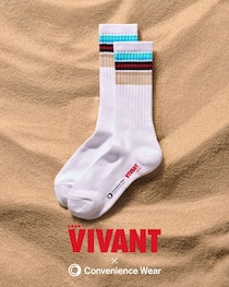 【ファミマ】「VIVANT」コラボ　ソックス＆タオルハンカチ発売　「別班饅頭」も