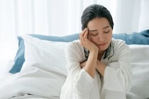 【画像】コーヒーだけじゃない…これが眠気覚ましに効果的な“意外な食べ物”4選です！