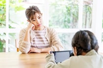 夏休み、親のメンタル限界…子どもを怒鳴りそうになったら？　感情爆発を防ぐ“5秒の離脱法”とは【専門家解説】